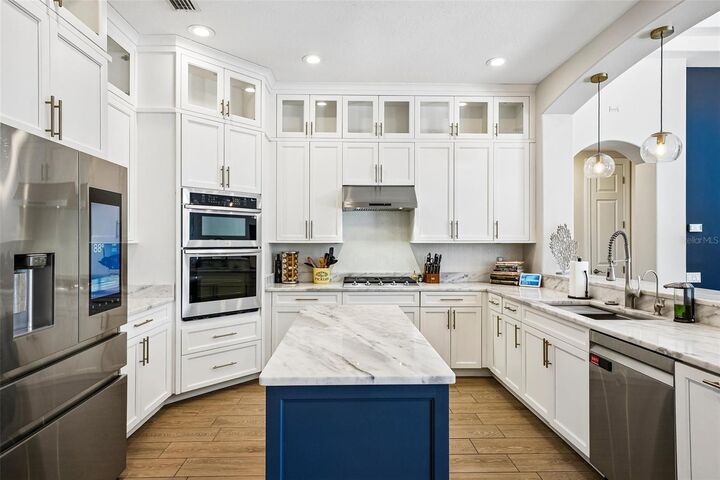 Property Photo:  9039 Waterash Lane N  FL 33782 