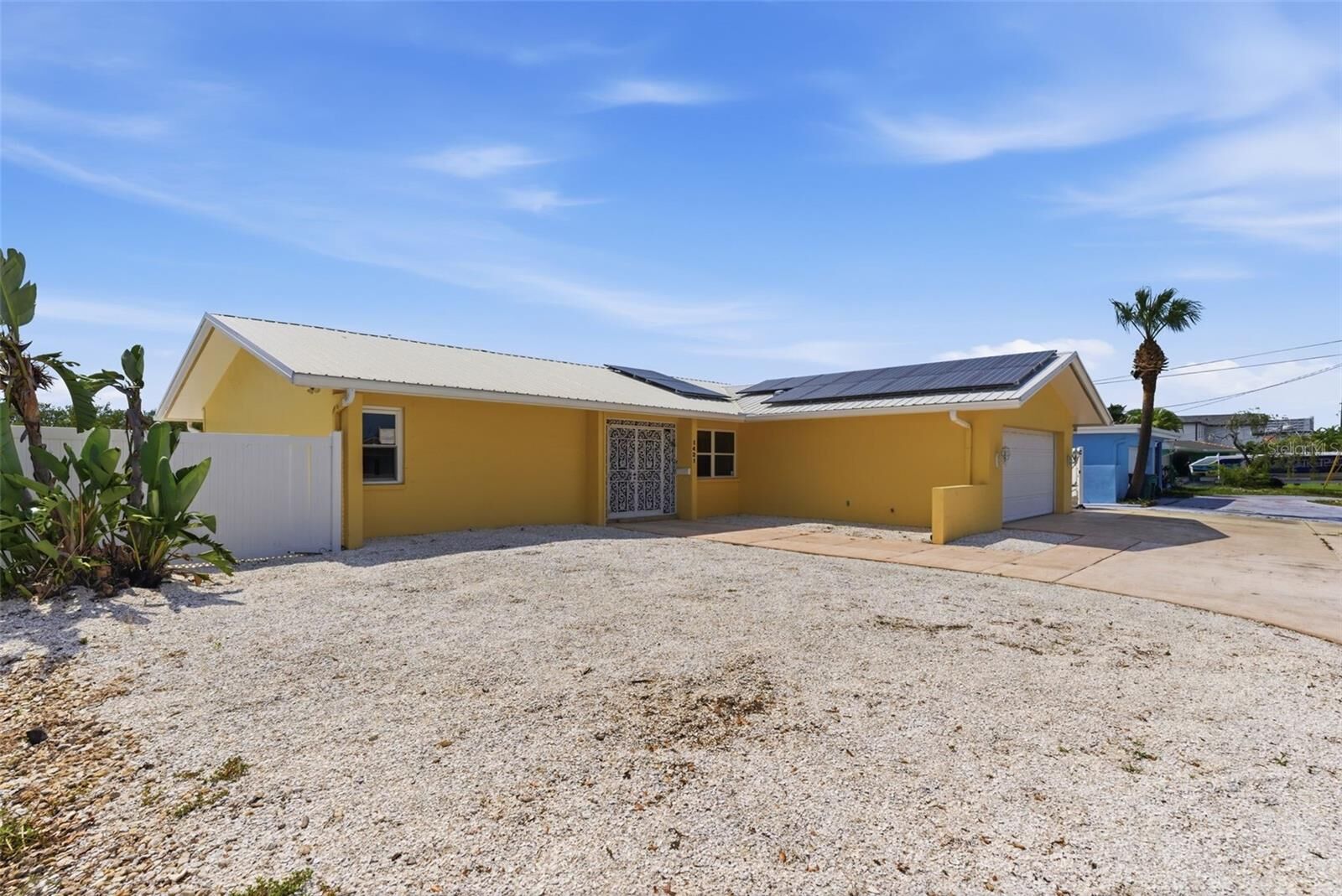 Property Photo:  1421 Sea Gull Drive S  FL 33707 
