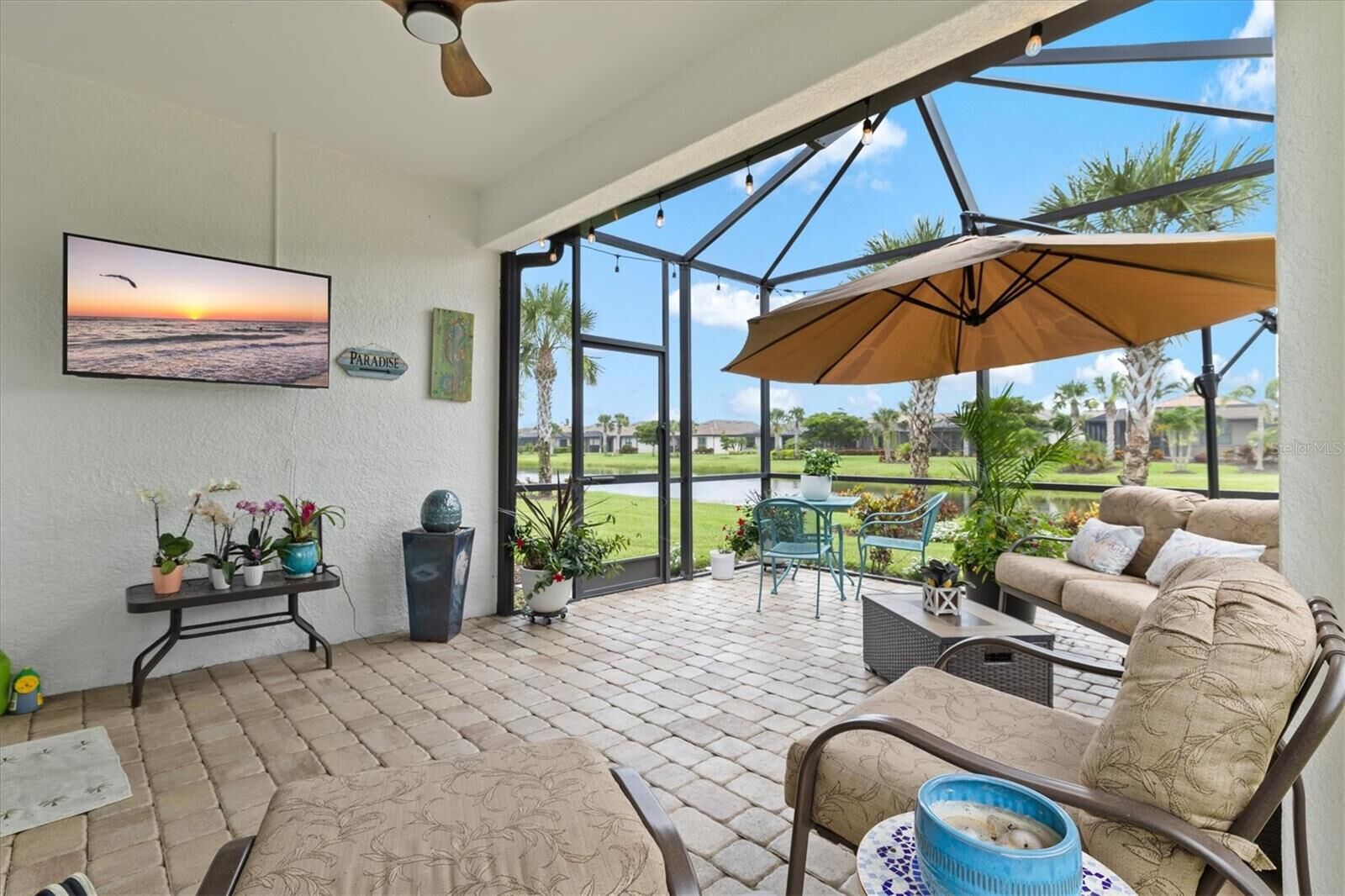 Property Photo: 13913 Alafaya Street FL 34293