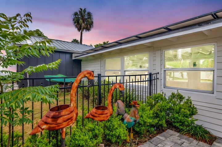 Property Photo:  37420 Meridian Avenue  FL 33525 