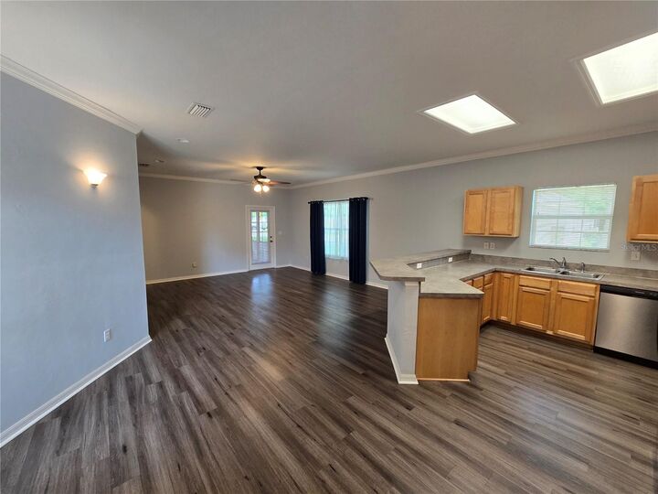 Property Photo:  7976 NW 48th Way  FL 32653 