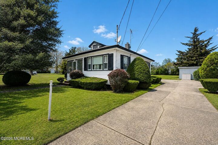 Property Photo:  570 Central Avenue  NJ 07762 