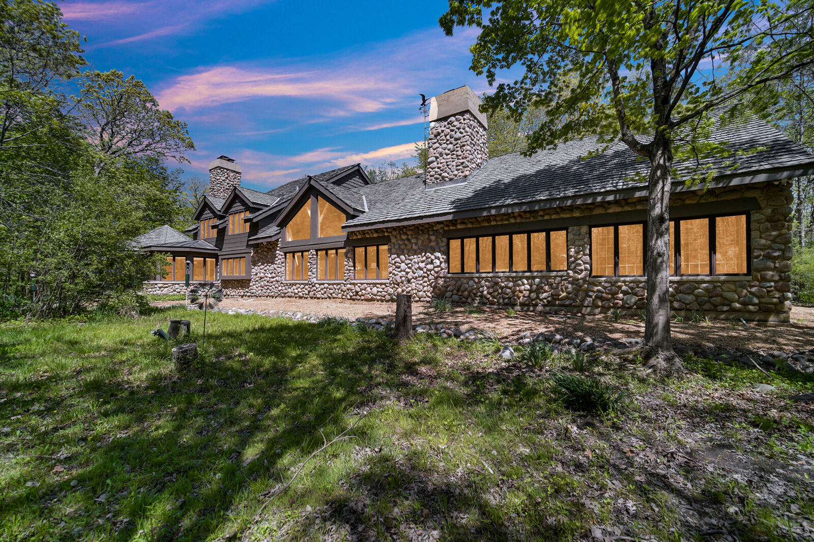 Property Photo:  27250 N Meadowoods Lane  IL 60048 