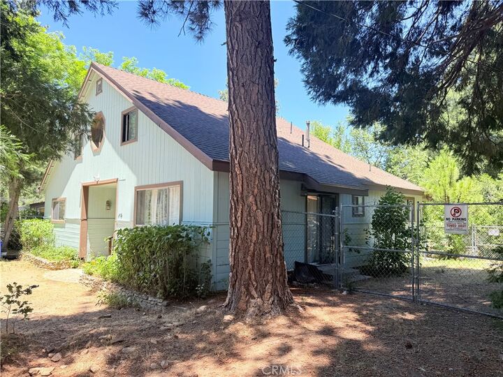 Property Photo:  295 Spruce  CA 92325 