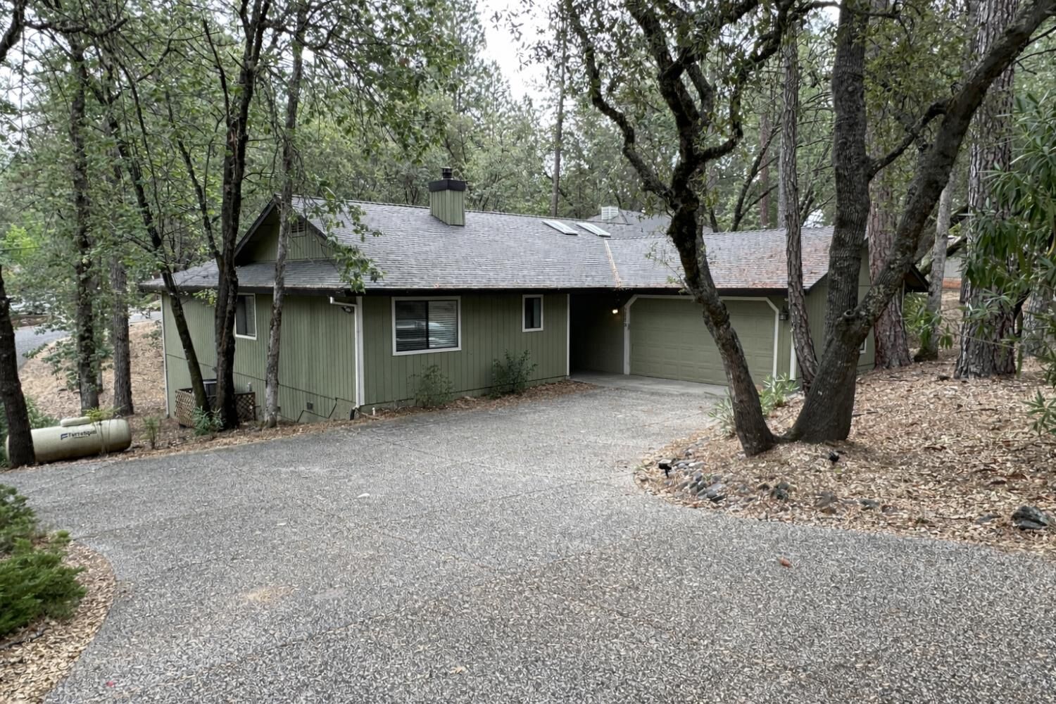 Property Photo:  19373 Explorer Court  CA 95946 