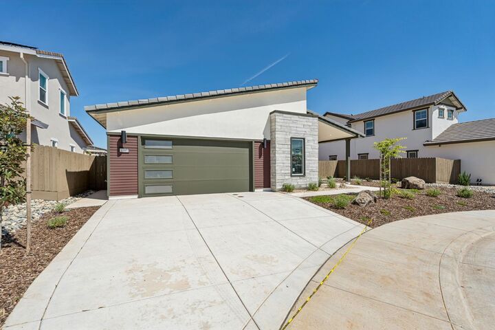 Property Photo: 9107 Colzie Court CA 95624