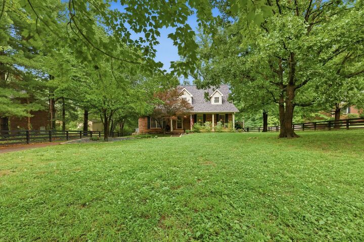 Property Photo: 7416 Bidwell Rd TN 37080