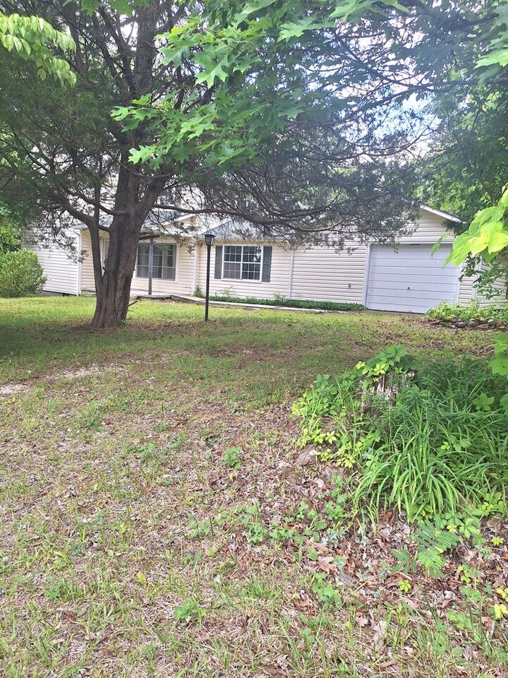 Property Photo:  333 Lickskillet  GA 30541 