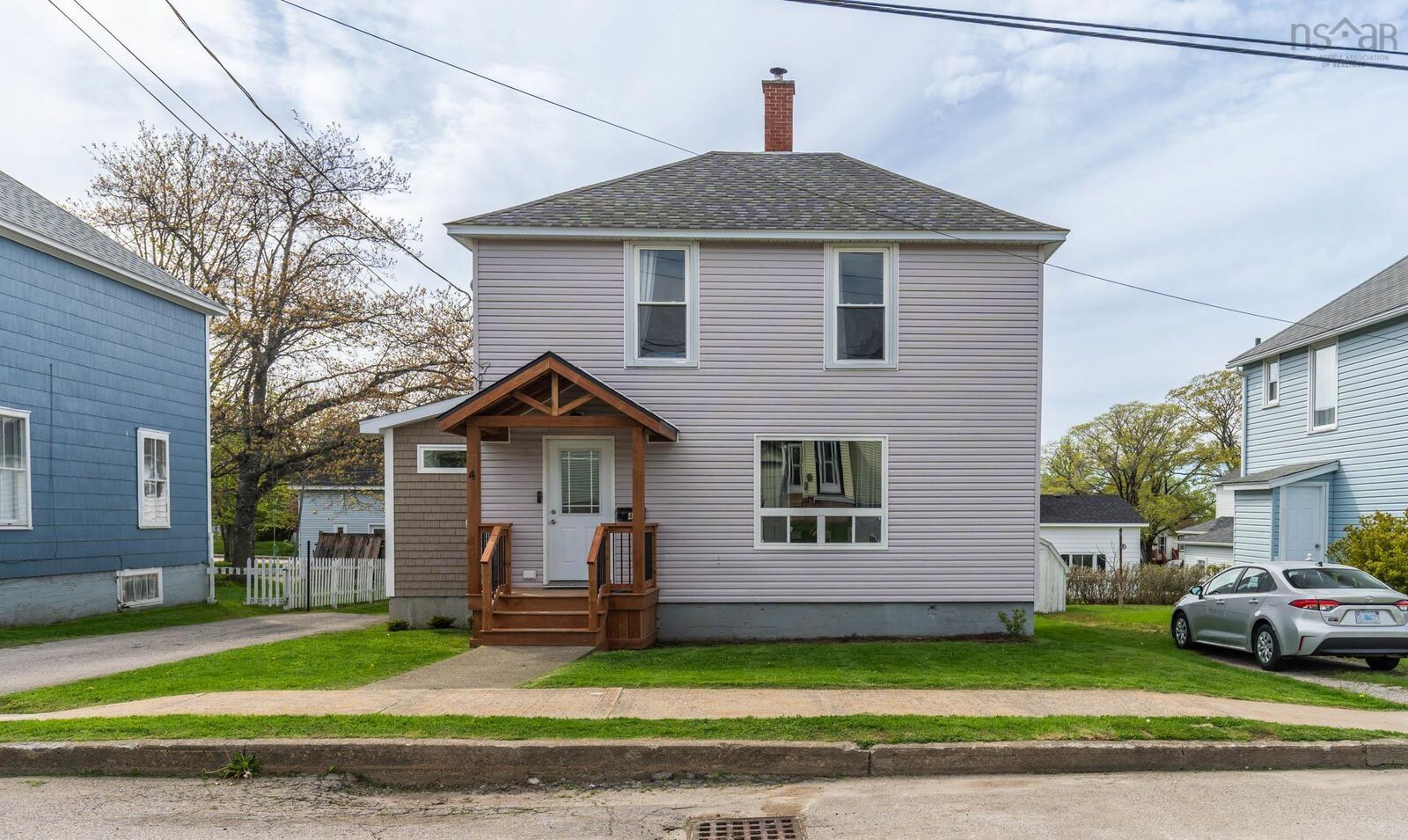 Property Photo:  4 Carol Avenue  NS B5A 2H7 