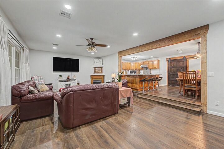 Property Photo:  13751 E Ventris Road  AR 72732 