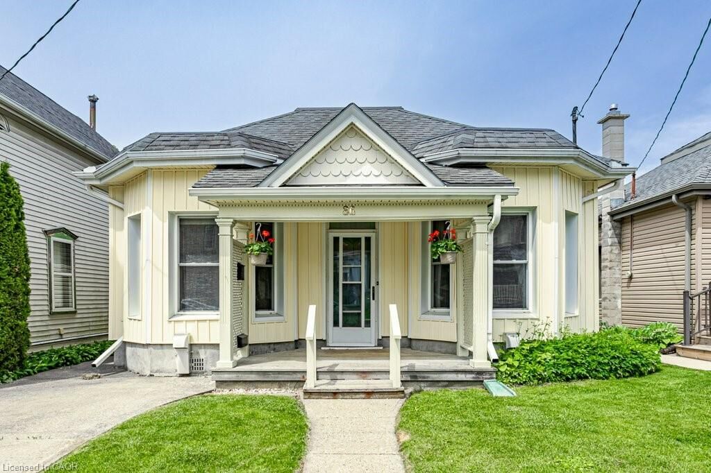 Property Photo:  86 Manitoba Street  ON N5P 3A4 
