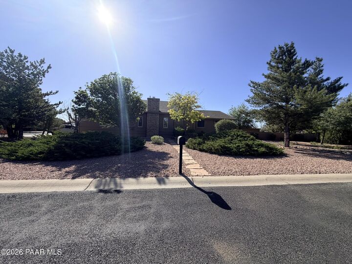 Property Photo:  5697 N Honeysuckle Road  AZ 86305 