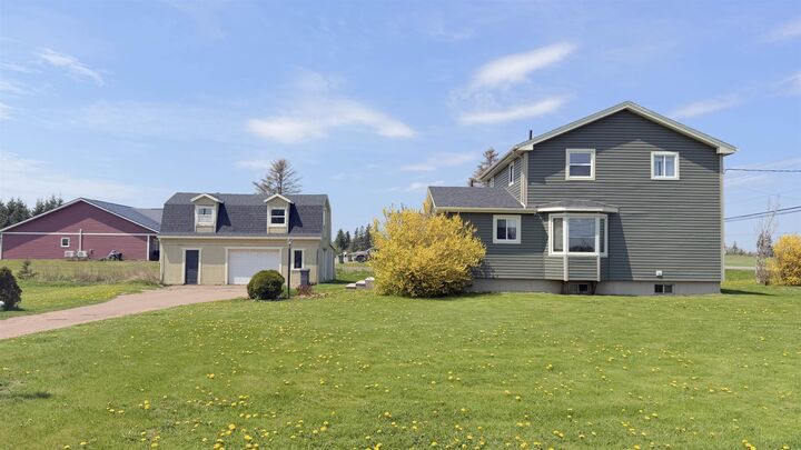 Property Photo:  4 Kinsman Road  PE C0B 1T0 