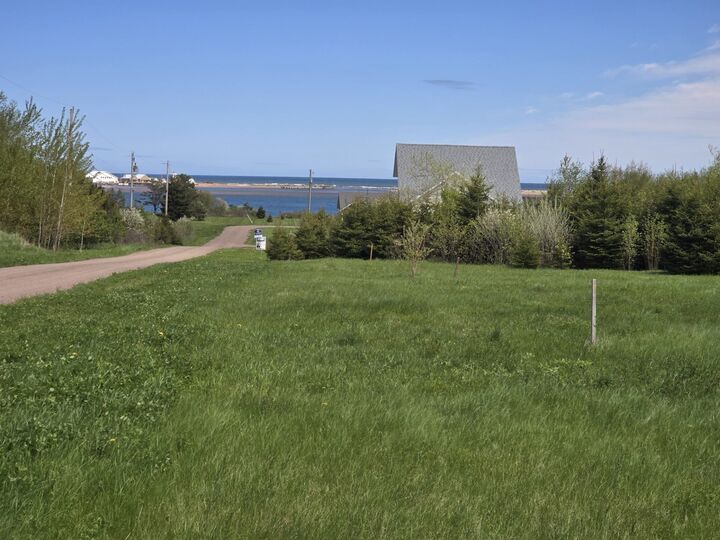 Blue Heron Crescent Lot 19 — photo 1