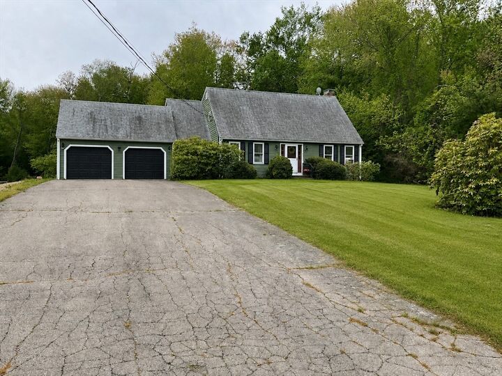 Property Photo: 7 Bisbee Dr MA 02330