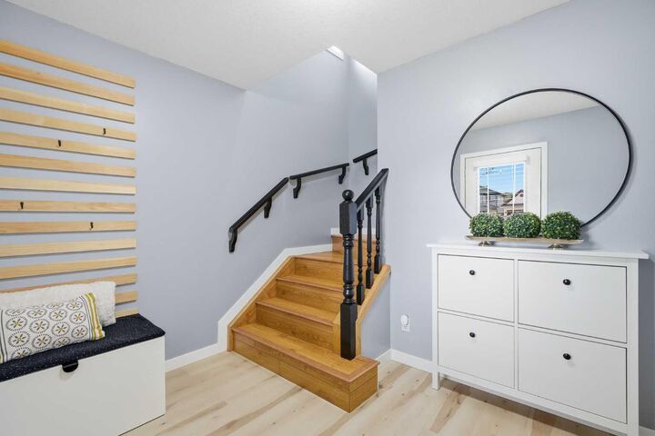 Property Photo:  67 Kingsland Heights SE  AB T4A 0A3 