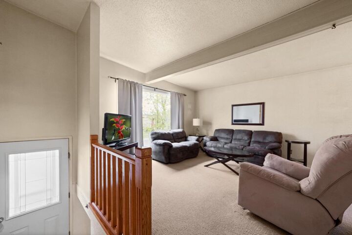 Property Photo:  6614 44B Avenue  AB T4V 2V5 