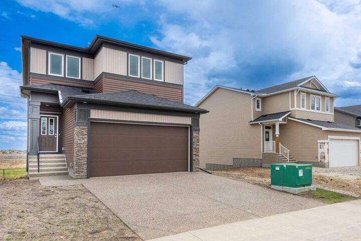 Property Photo: 418 Hotchkiss Manor SE AB T3S 0J9