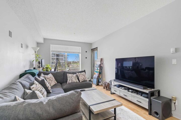 Property Photo:  136D Sandpiper Road 311  AB T9K 0J7 