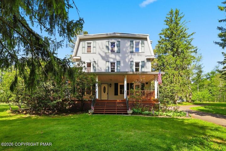Property Photo:  1015 Rt 390  PA 18426 