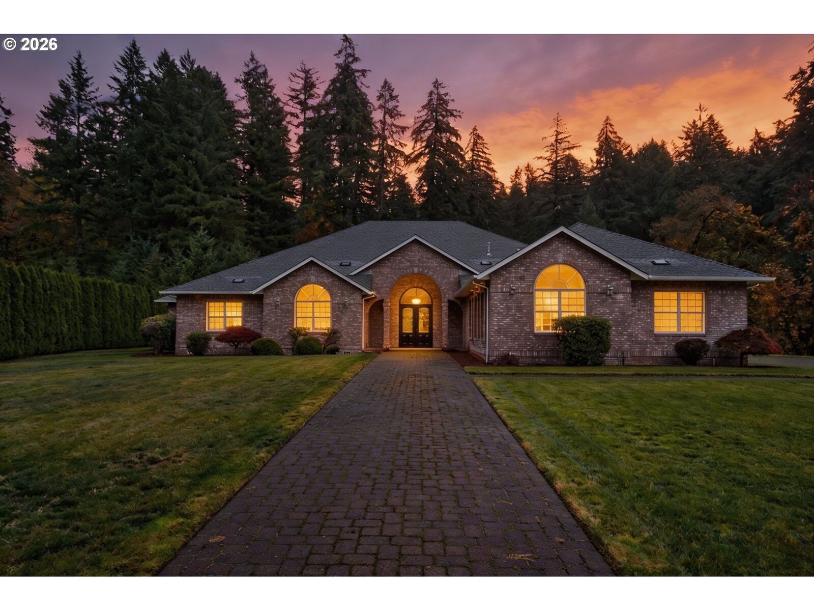 Property Photo: 7474 Battle Creek Rd OR 97317
