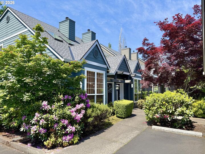 Property Photo: 9008 NE 54th St H33 WA 98662