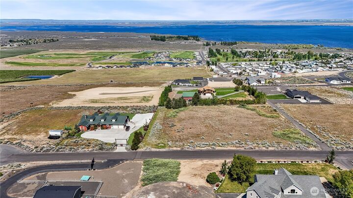 Property Photo:  6702  Road 8.9  SE  WA 99344 