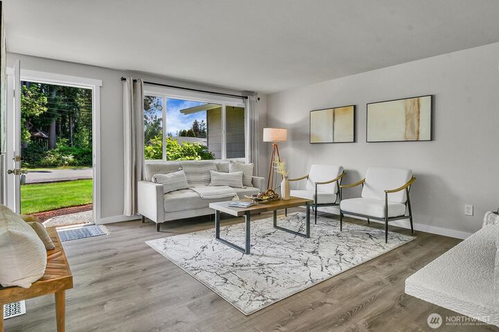 Property Photo:  8305  214th Place SW  WA 98026 