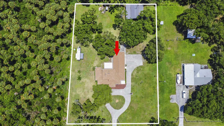 Property Photo: 4170 McCarty Road FL 34945