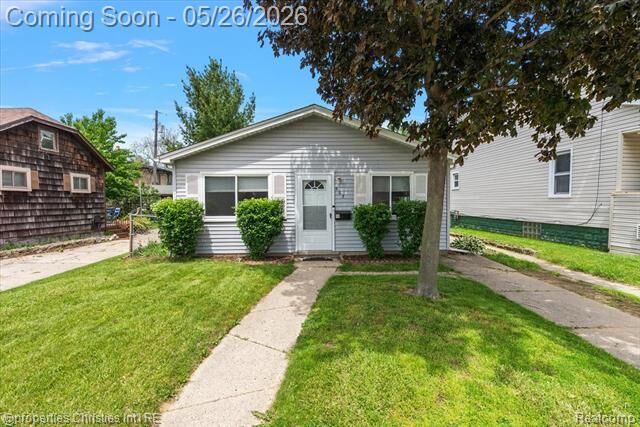 Property Photo: 507 Vester Street MI 48220