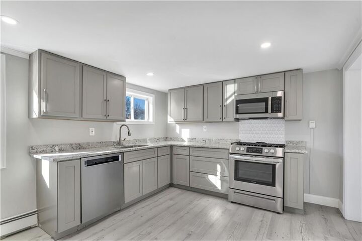Property Photo:  43 Jenkins Street 3  RI 02906 