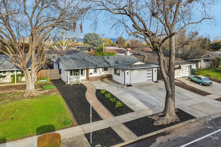 Property Photo:  2502 Meridian Avenue  CA 95124 