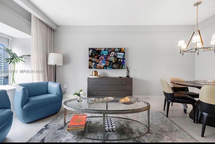 Property Photo:  1435 Brickell Ave 3410  FL 33131 
