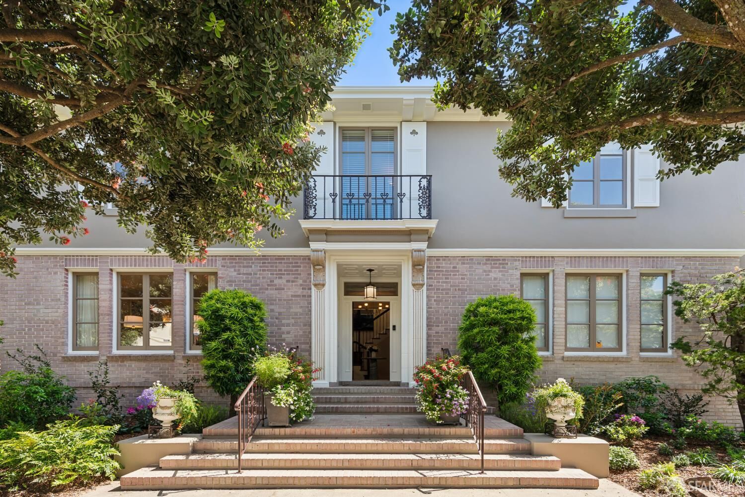 Property Photo: 49 Sea Cliff Avenue CA 94121