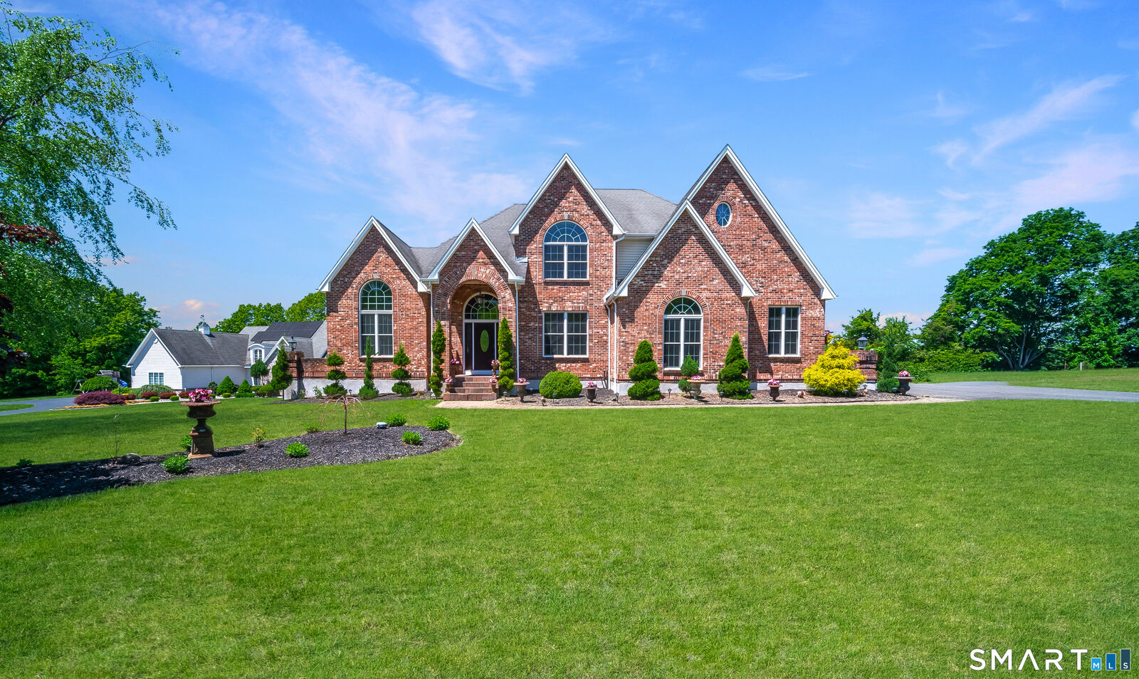 Property Photo:  29 Copper Beech Drive  CT 06457 