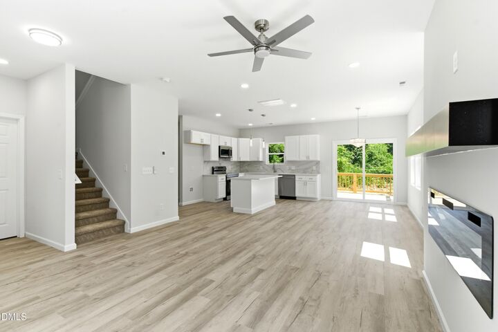 Property Photo:  801 Lakeside Avenue  NC 27217 