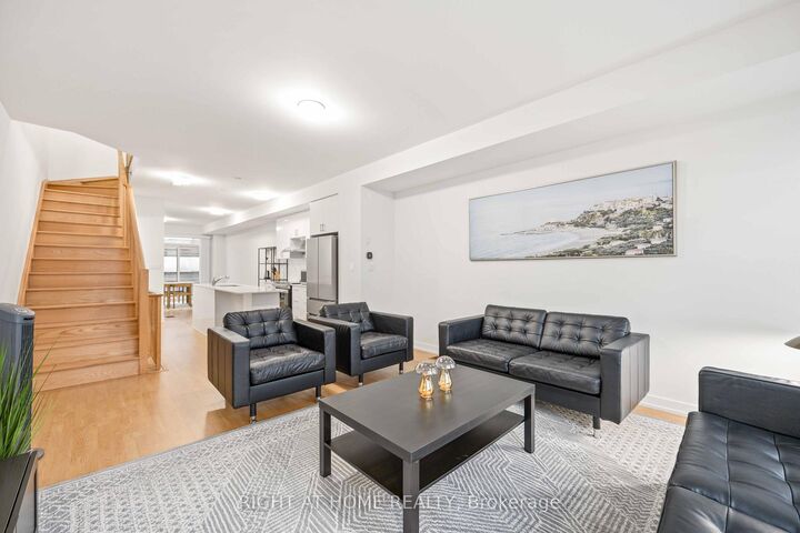 Property Photo: 1557 Midland Avenue ON M1P 0G3