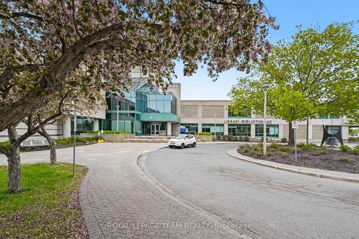 Property Photo: 304 Paseo Private 1 ON K2G 4N8