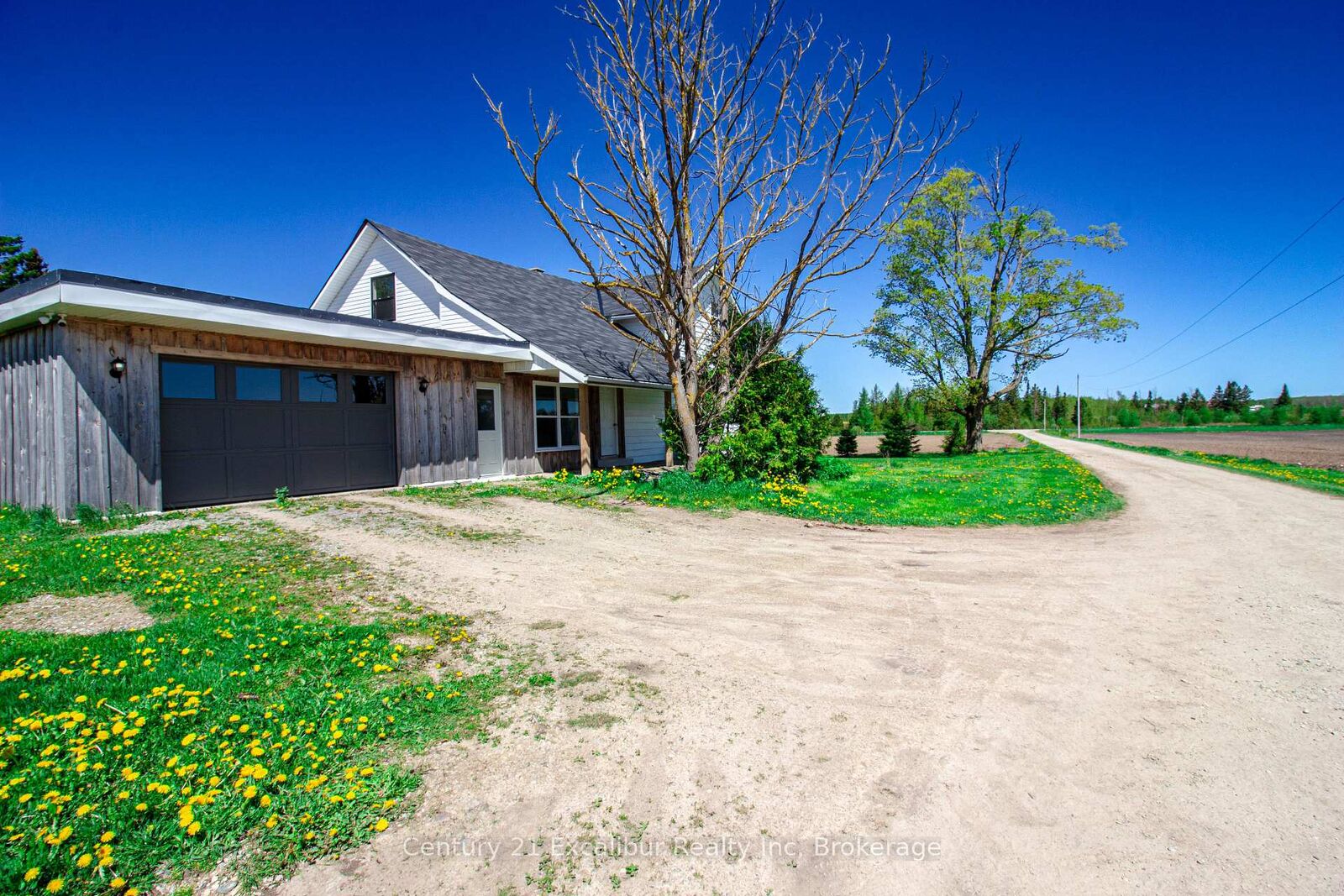 Property Photo: 8323 Line 12 Road W ON N1H 6J2