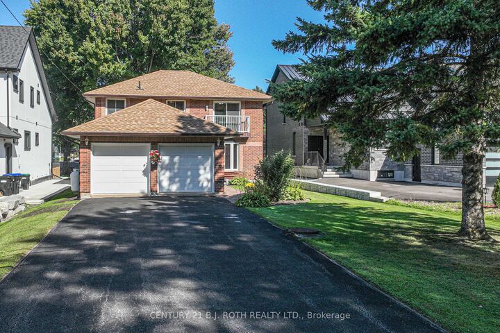 60 Simcoe Road — photo 1