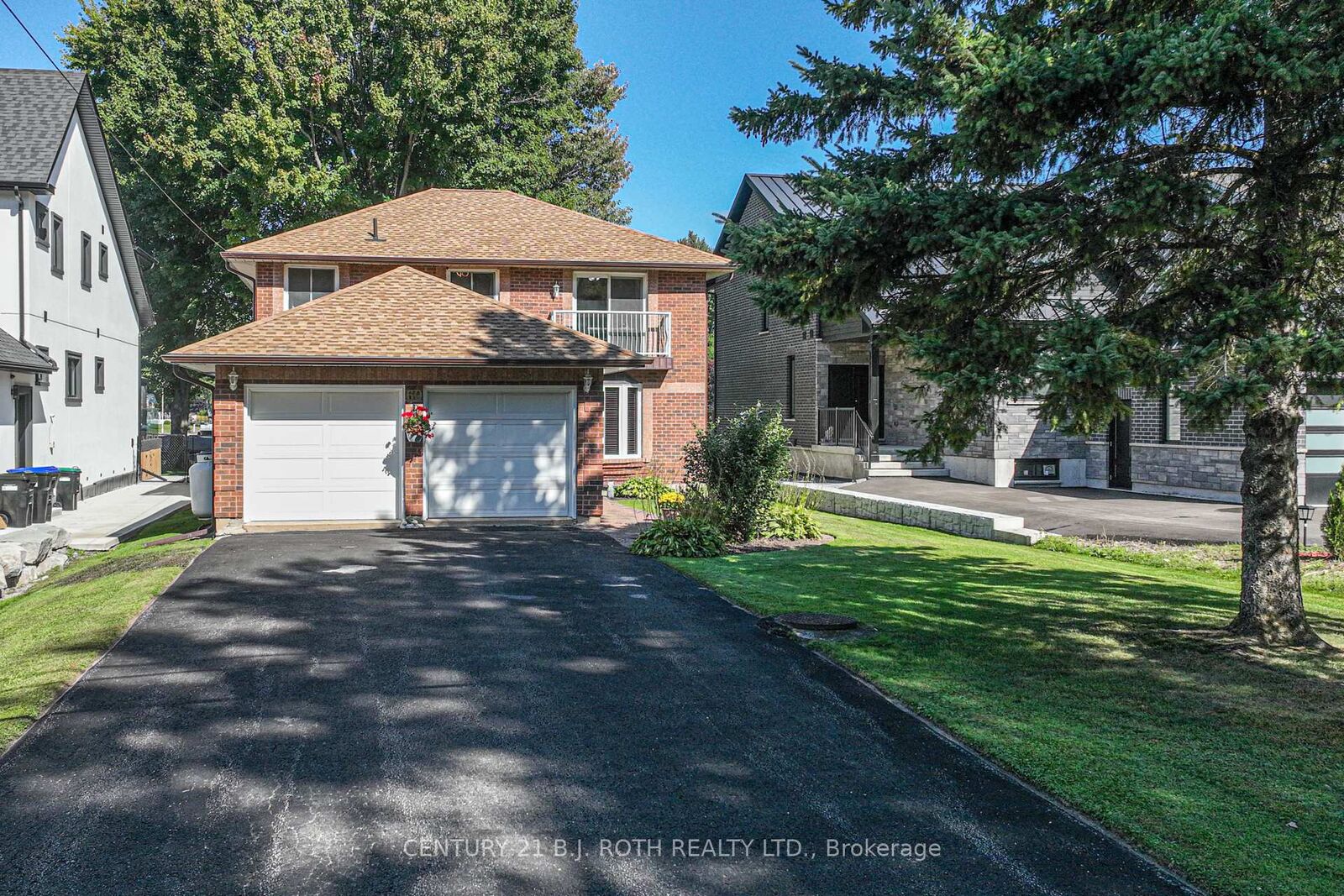 Property Photo: 60 Simcoe Road ON L0K 1B0