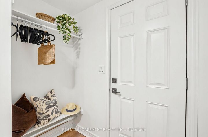Property Photo: 65 Mount Albion Road 2 ON L8K 5S5