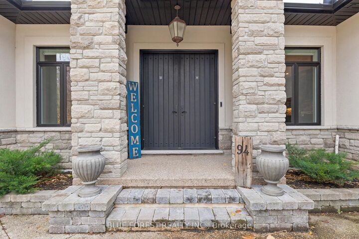 94 Harris Road — photo 1