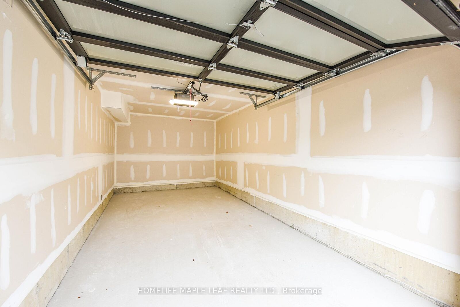 Property Photo: 30 Halliford Place 206 ON L6P 4R1