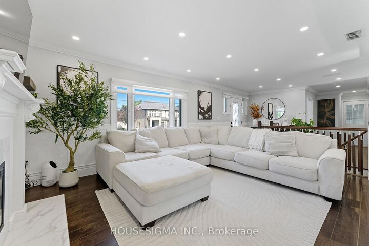 Property Photo: 182 Federal Street ON L8E 1N7