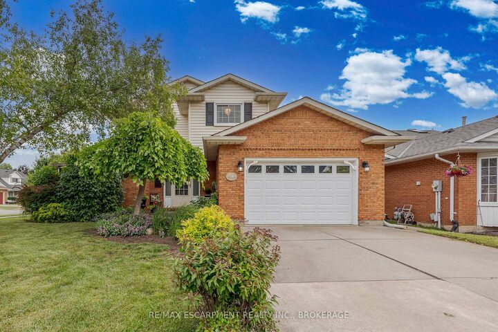Property Photo: 7543 Merritt Avenue ON L2G 5C3