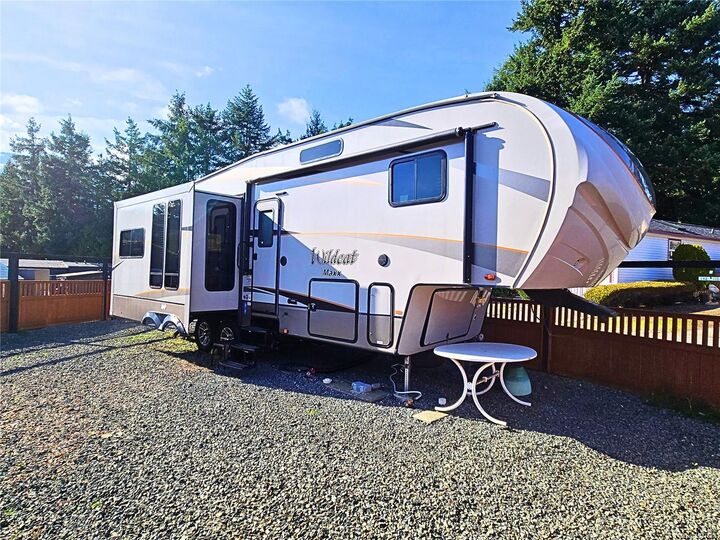 Property Photo: 1105 Woss Lake Dr BC V9R 6X7