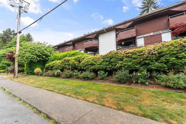 Property Photo:  1177 Howie Avenue 109  BC V3J 1T9 