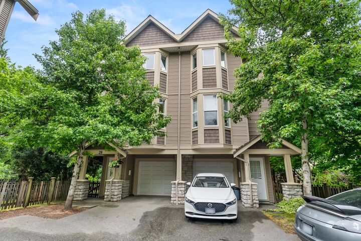 Property Photo: 33321 George Ferguson Way 20 BC V2S 2L6