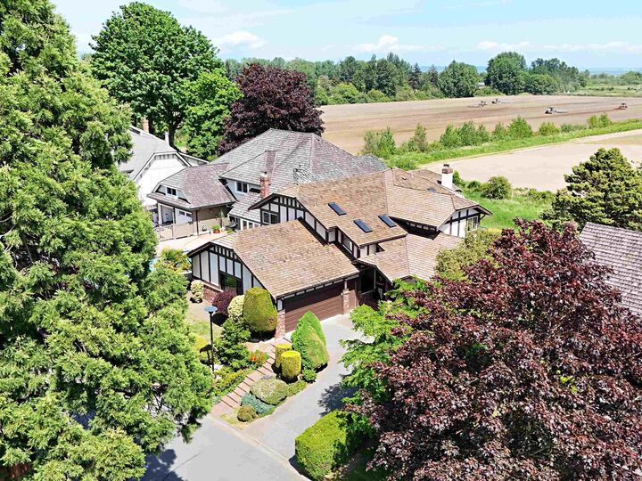 Property Photo: 659 Sandollar Place BC V4L 2G9